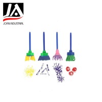 DIY graffiti kids artist sponge brush